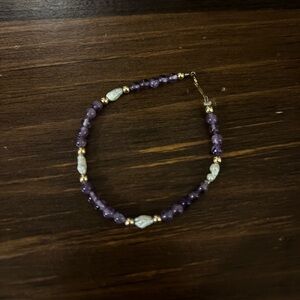 Purple and pearl beaded bracelet 10k gold plated